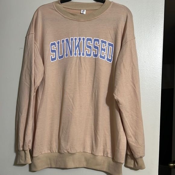 3/$25 Sunkissed oversized pullover - Picture 1 of 4